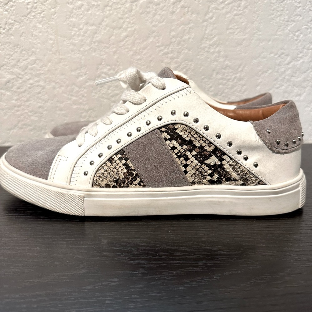 Steve Madden Tennis Shoes